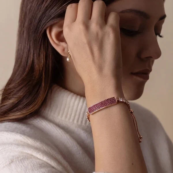 [EN] The rose gold Tetra band worn every day