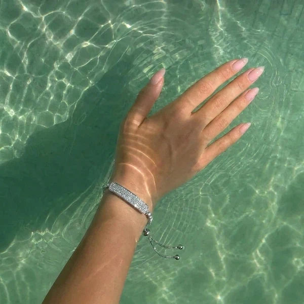 [DE] Das silberne Tetra-Armband unter Wasser, wasserdicht bis 10 ATM